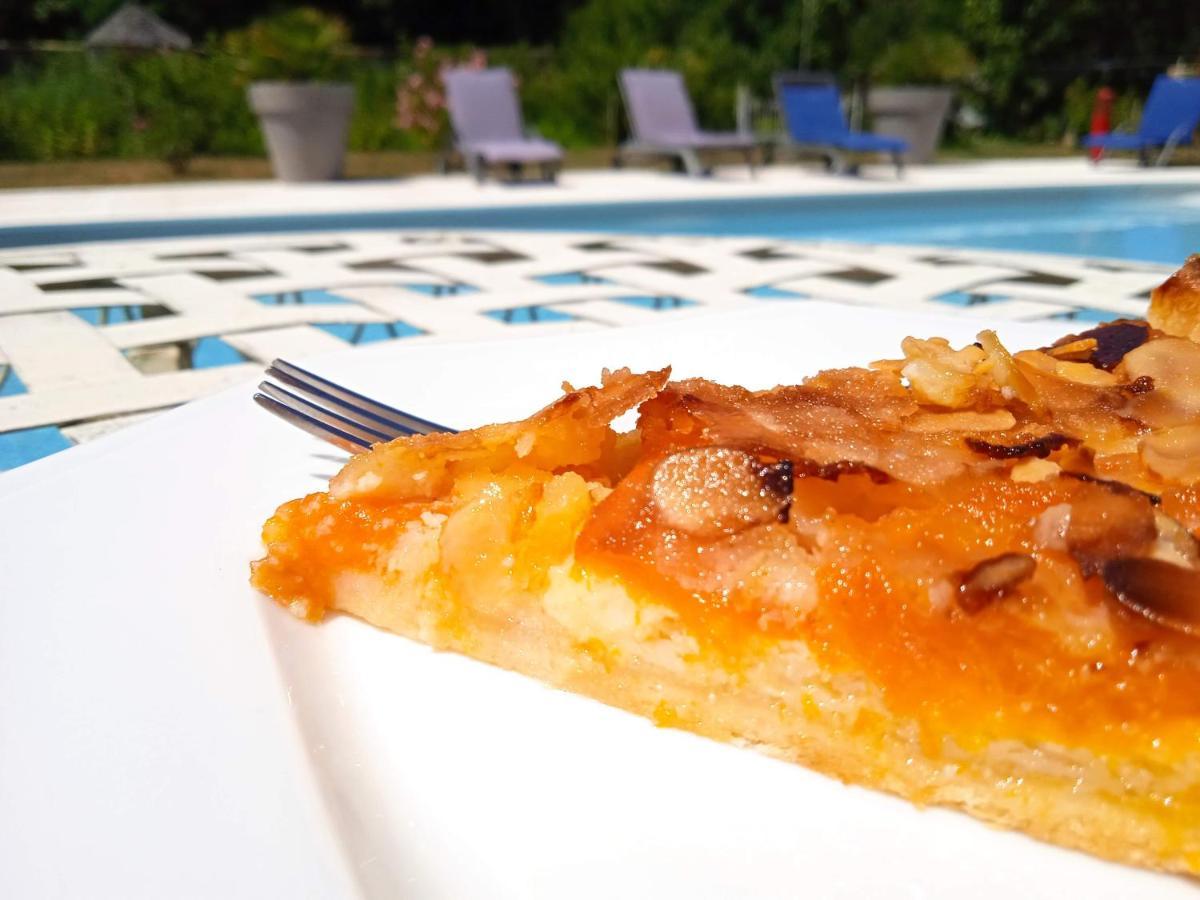 L'Amalgam' Bed & Breakfast Ainay-le-Vieil ภายนอก รูปภาพ